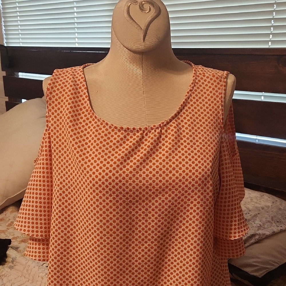 Polka Dot Cold Shoulder Top
